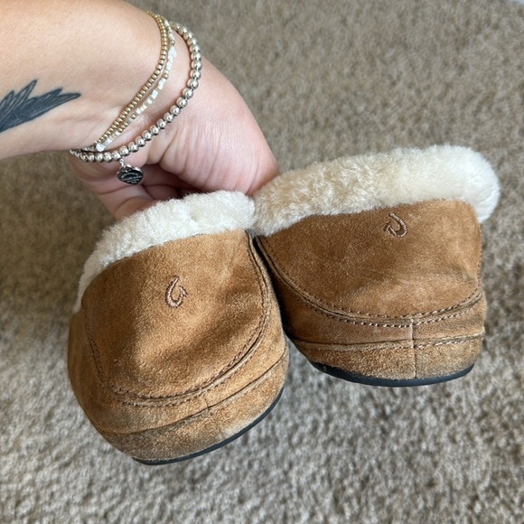 Olukai Women’s Ku’una Brown Suede Leather Sheepskin Fur Slip On Shoes Slippers - Picture 3 of 9